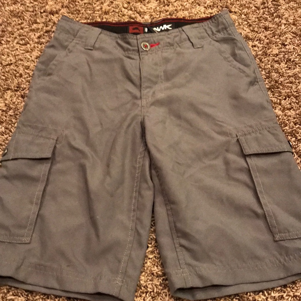 Tony Hawk gray cargo shorts